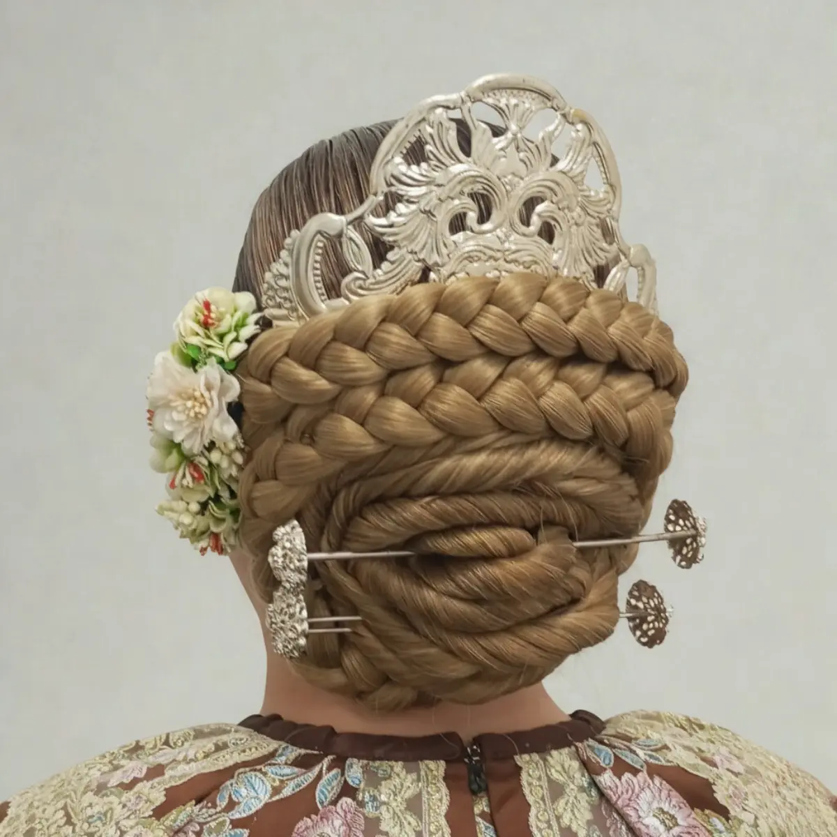 Acceso a la categoría de moños cosidos de fallera en fibra sintética